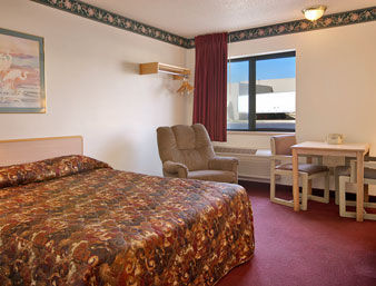 Super 8 By Wyndham Morris Hotel Room photo